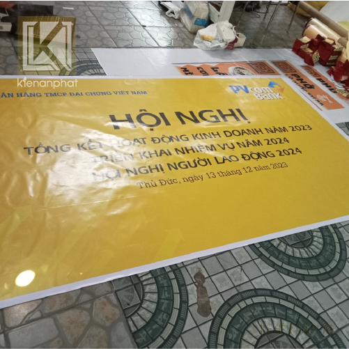 giá in bạt hiflex 3.6dzem
